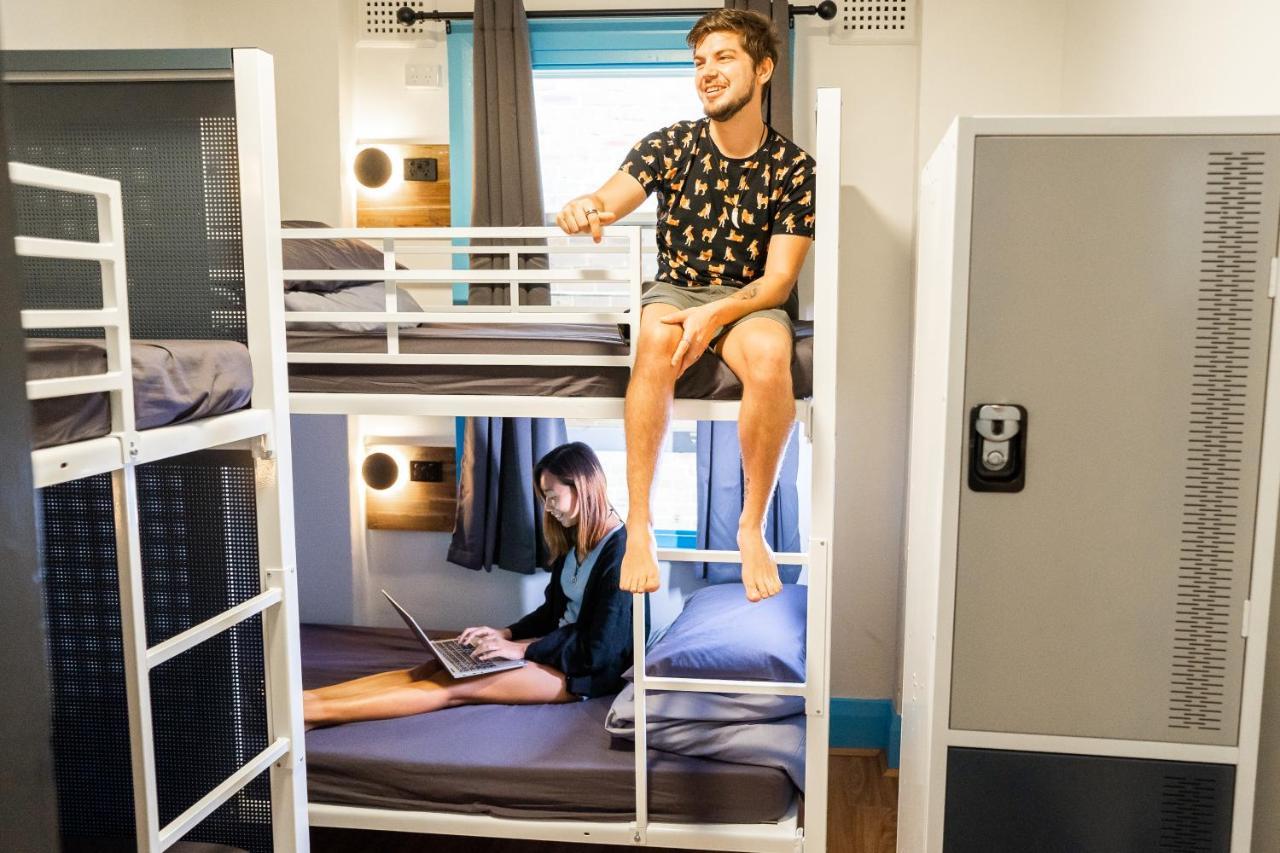 Mad Monkey Potts Point Hostel Sydney Bagian luar foto