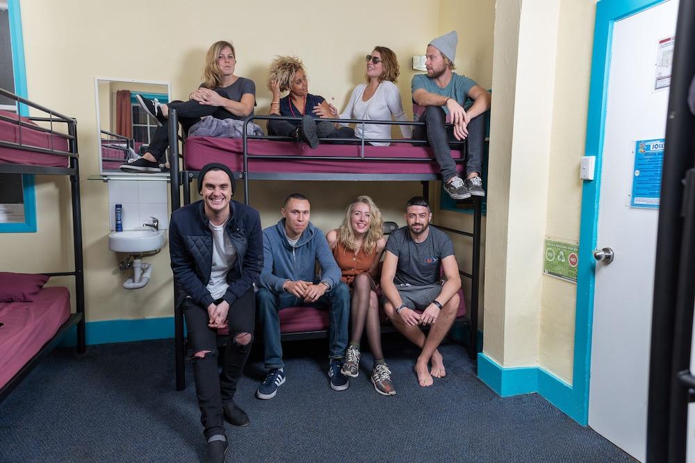 Mad Monkey Potts Point Hostel Sydney Bagian luar foto