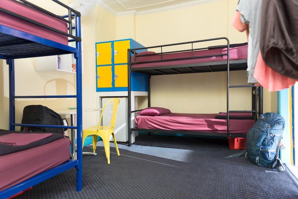 Mad Monkey Potts Point Hostel Sydney Bagian luar foto